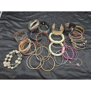 Large Lot of Bangle Cuff Bracelets Mixed Metals Plastic Beads Rhinestone Costume